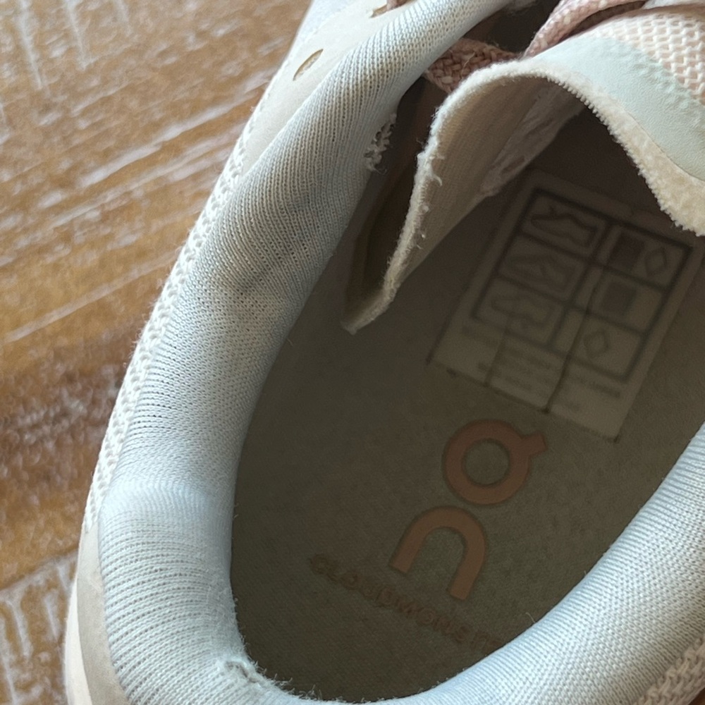 On Cloudmonster Women's Running Shoes - 8 - Picture 11 of 13